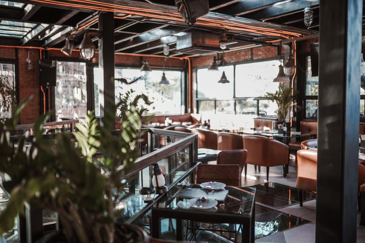 Letana Hotel Bang Phli Ngoại thất bức ảnh