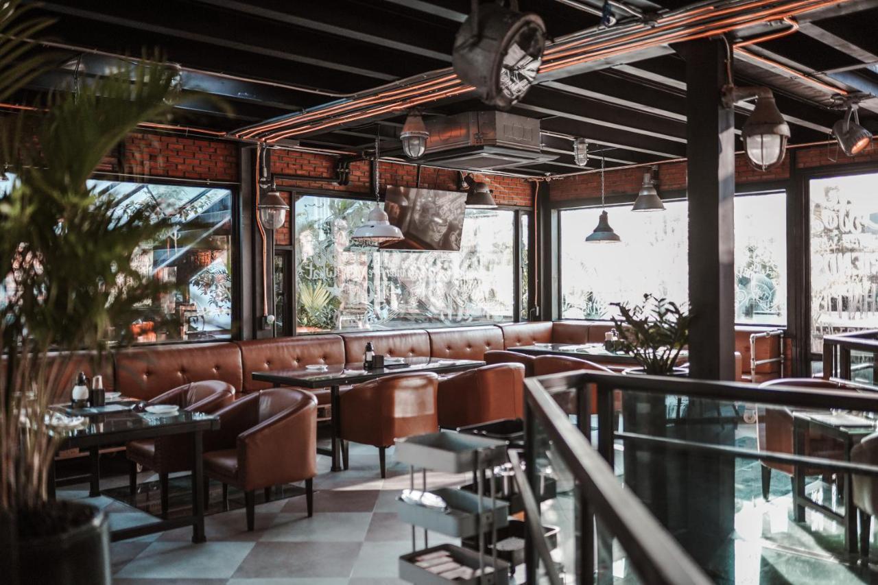 Letana Hotel Bang Phli Ngoại thất bức ảnh