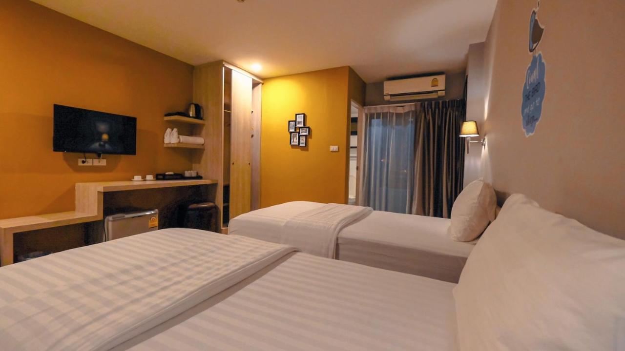 Letana Hotel Bang Phli Ngoại thất bức ảnh
