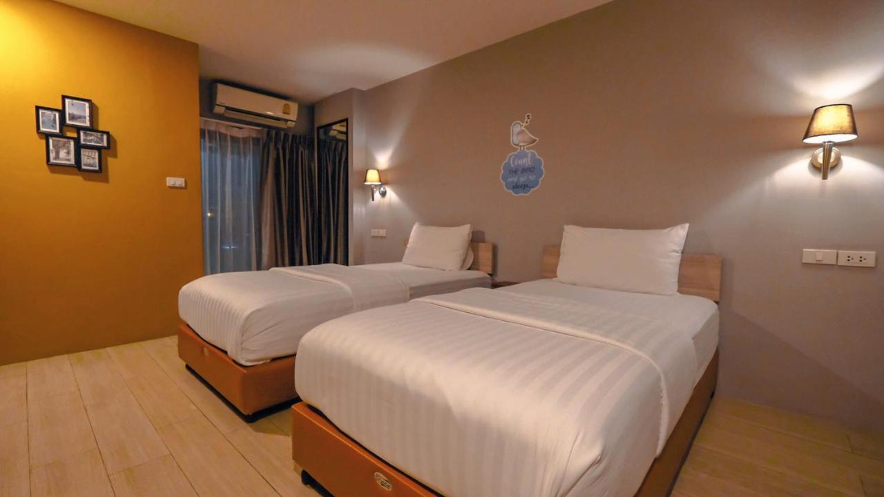 Letana Hotel Bang Phli Ngoại thất bức ảnh