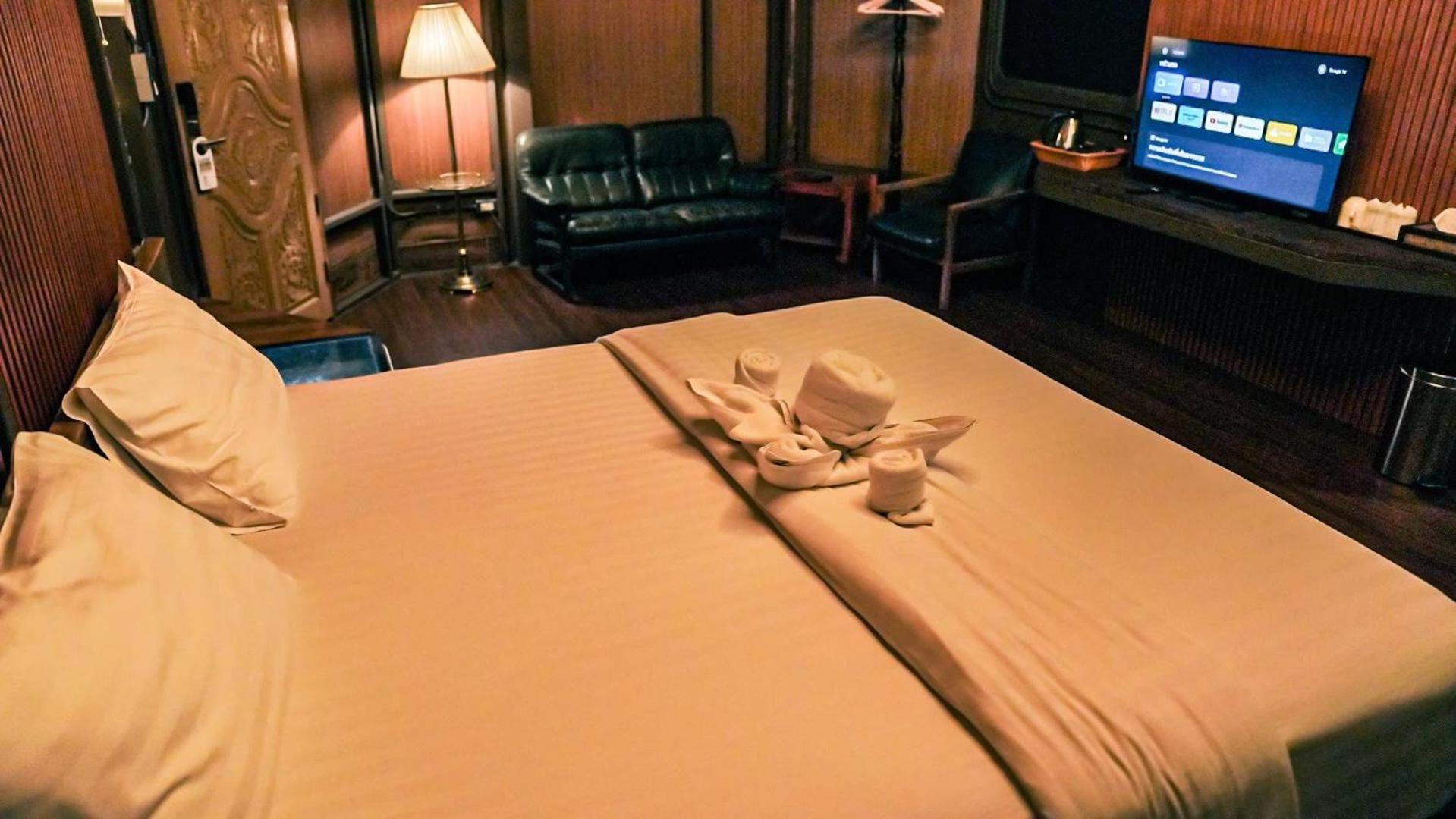 Letana Hotel Bang Phli Ngoại thất bức ảnh